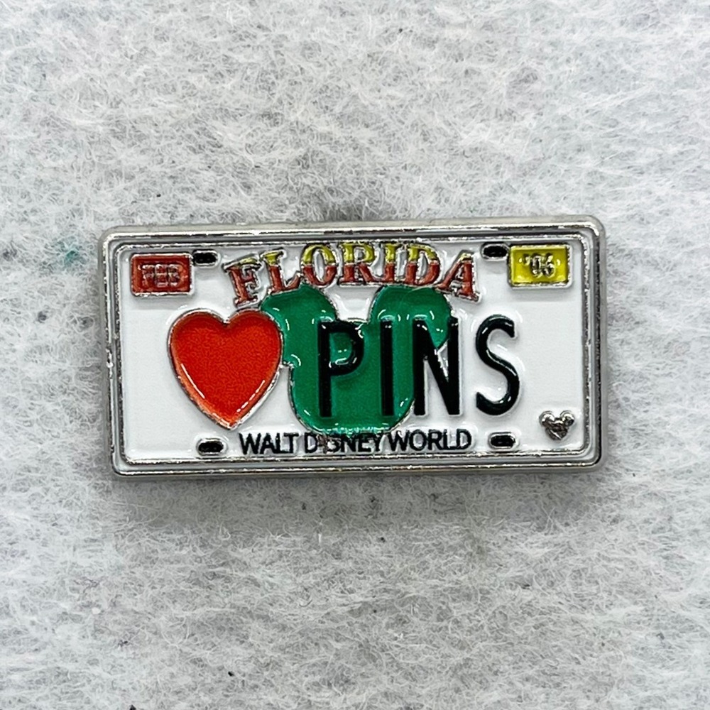 🔮 5/$25 Disney I Heart PINS License Plate Pin